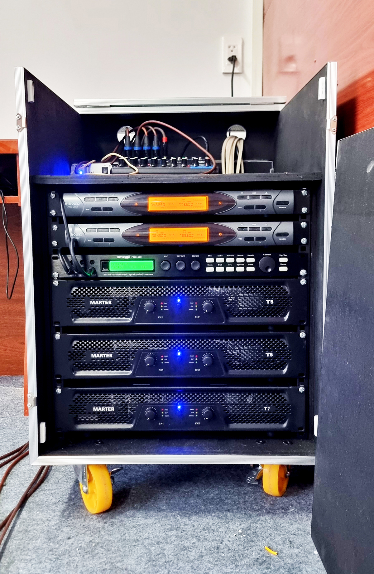 tu am thanh hoi truong tu am thanh hoi truong